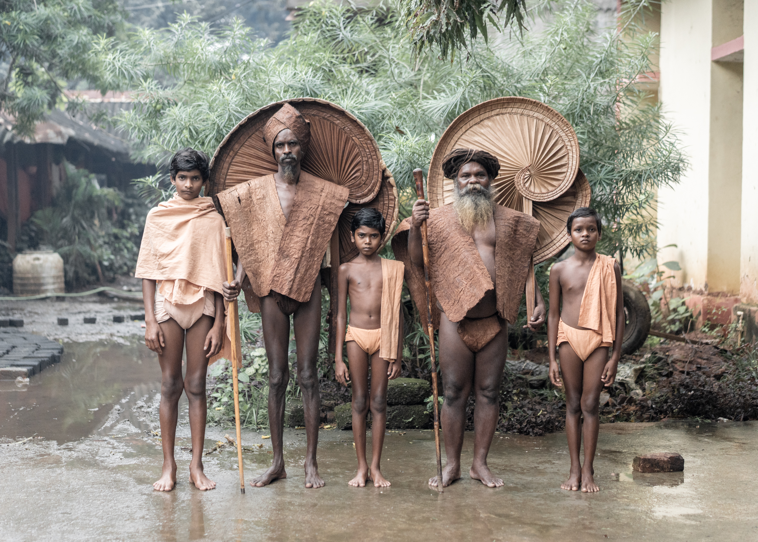 A group of taithfull in Orissa Photo tour